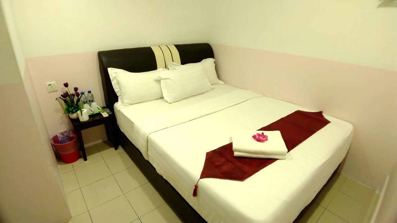 Apple 1 Hotel Budget Gelugor Dış mekan fotoğraf