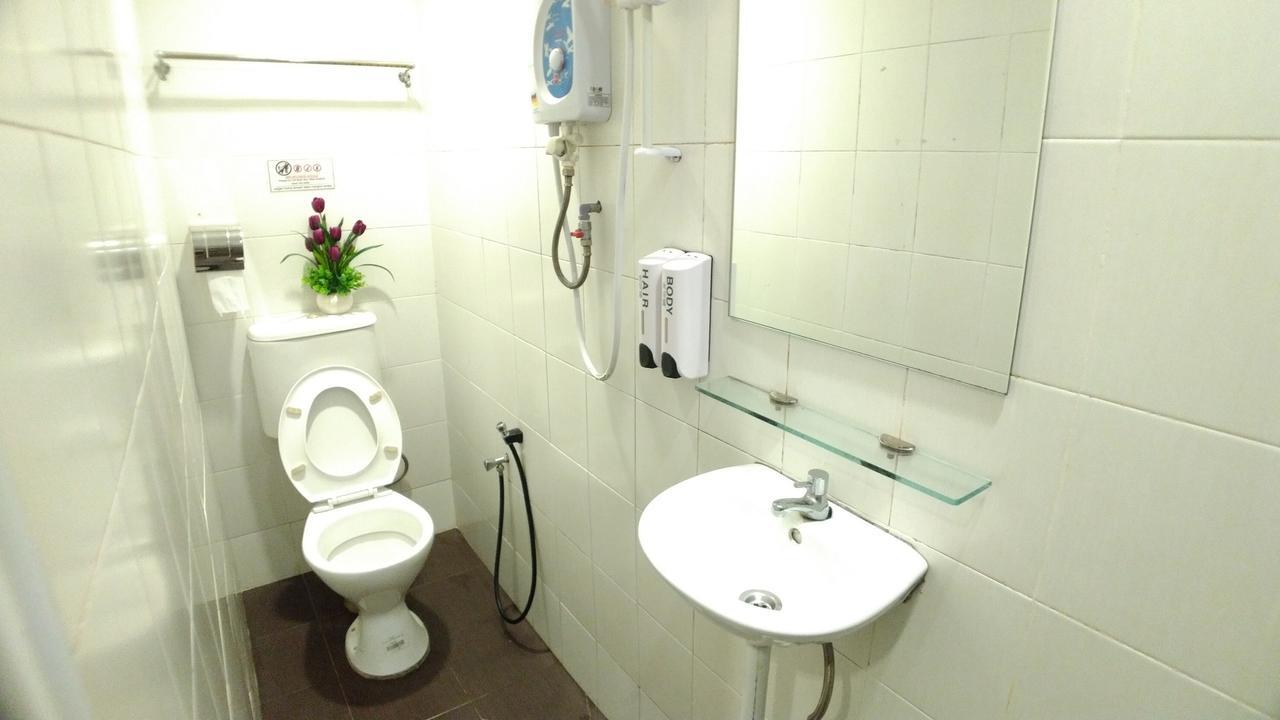 Apple 1 Hotel Budget Gelugor Dış mekan fotoğraf