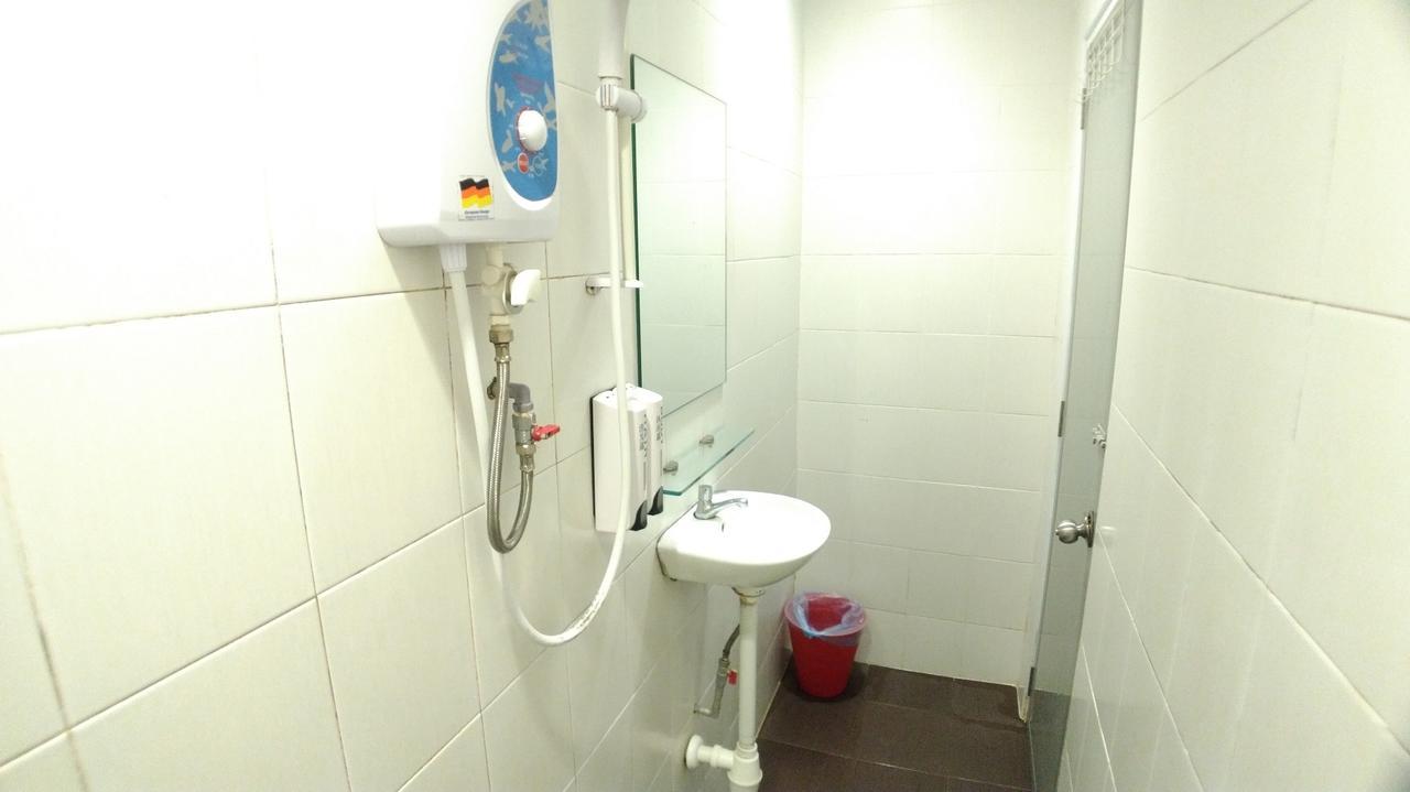 Apple 1 Hotel Budget Gelugor Dış mekan fotoğraf