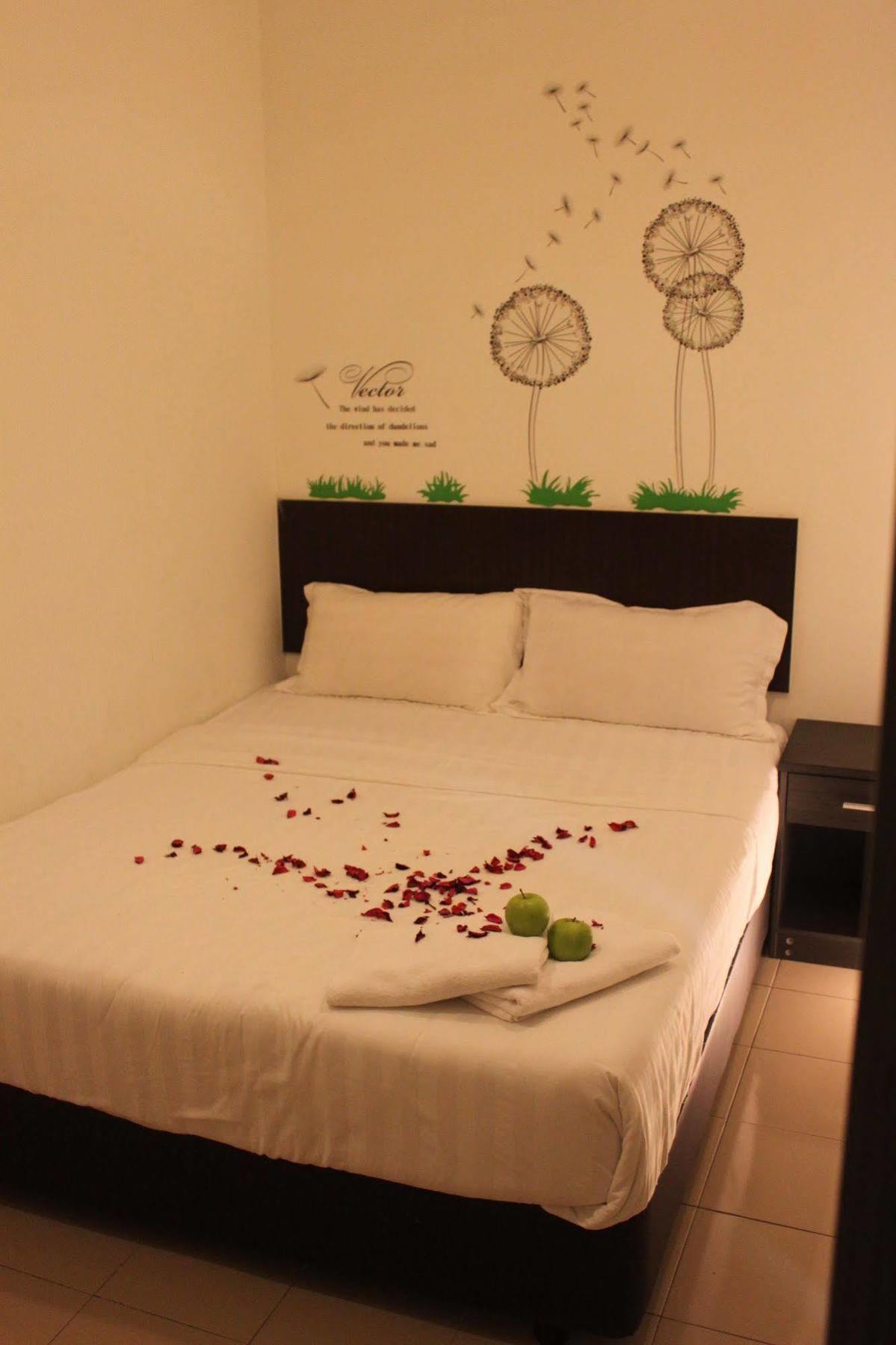 Apple 1 Hotel Budget Gelugor Dış mekan fotoğraf