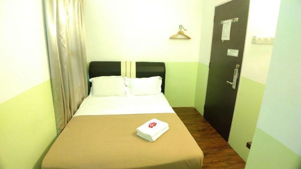 Apple 1 Hotel Budget Gelugor Dış mekan fotoğraf